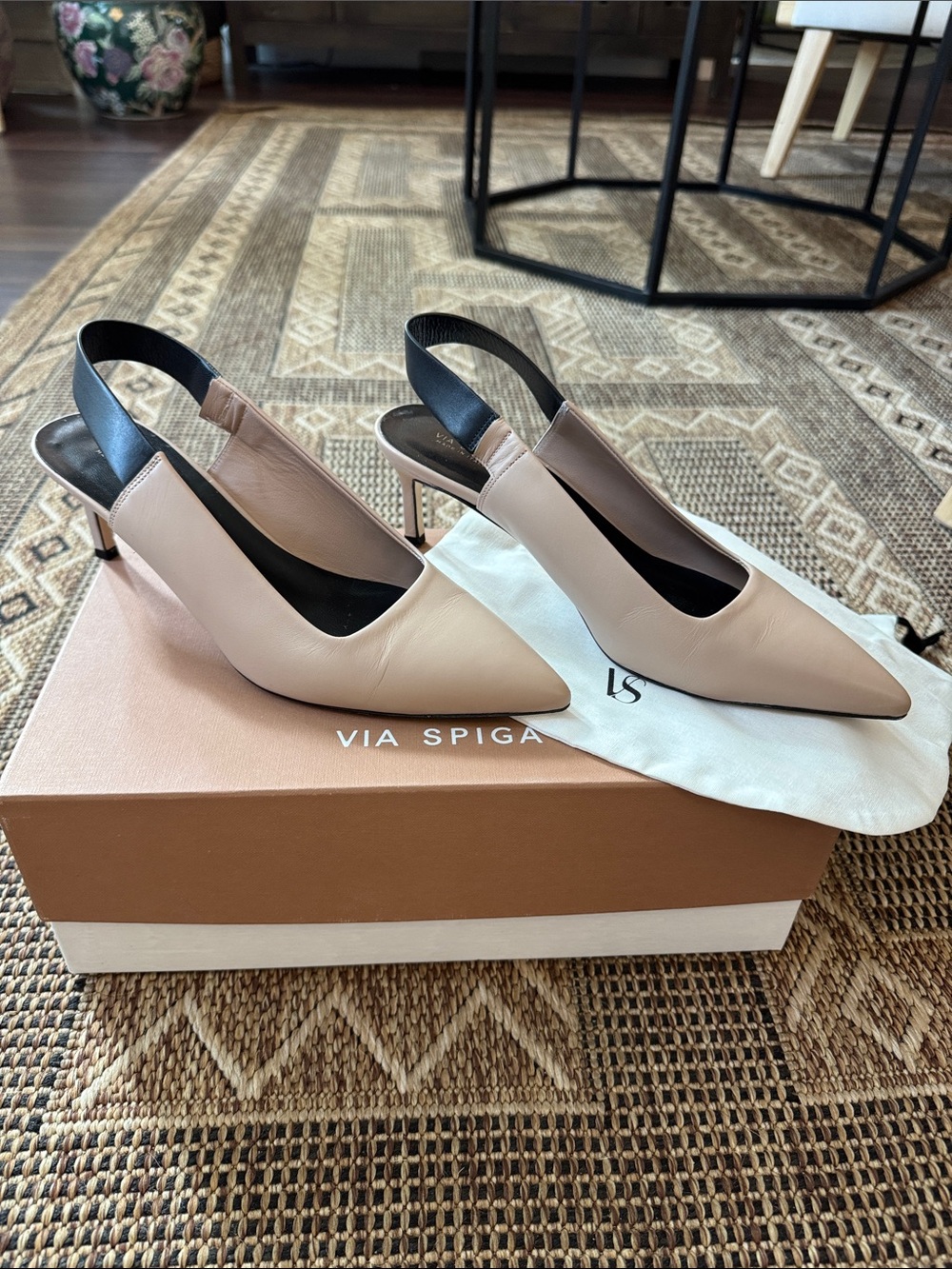 VIA SPIGA Beige Leather Pointed Toe Slingback Heels Size 7.5